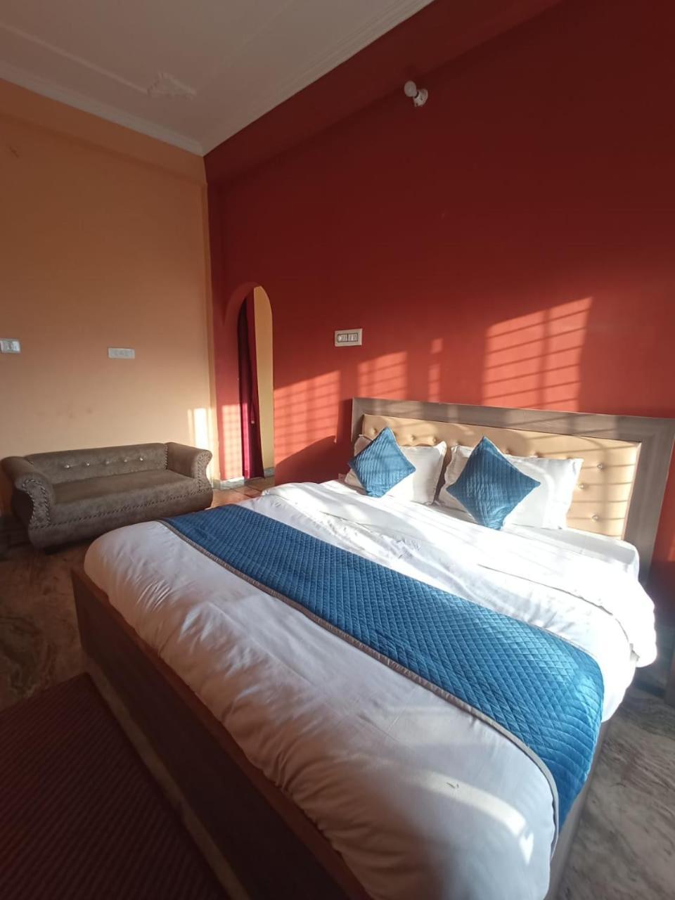 Siddhi Vinayak Hotel And Banquet Bhīm Tāl Extérieur photo