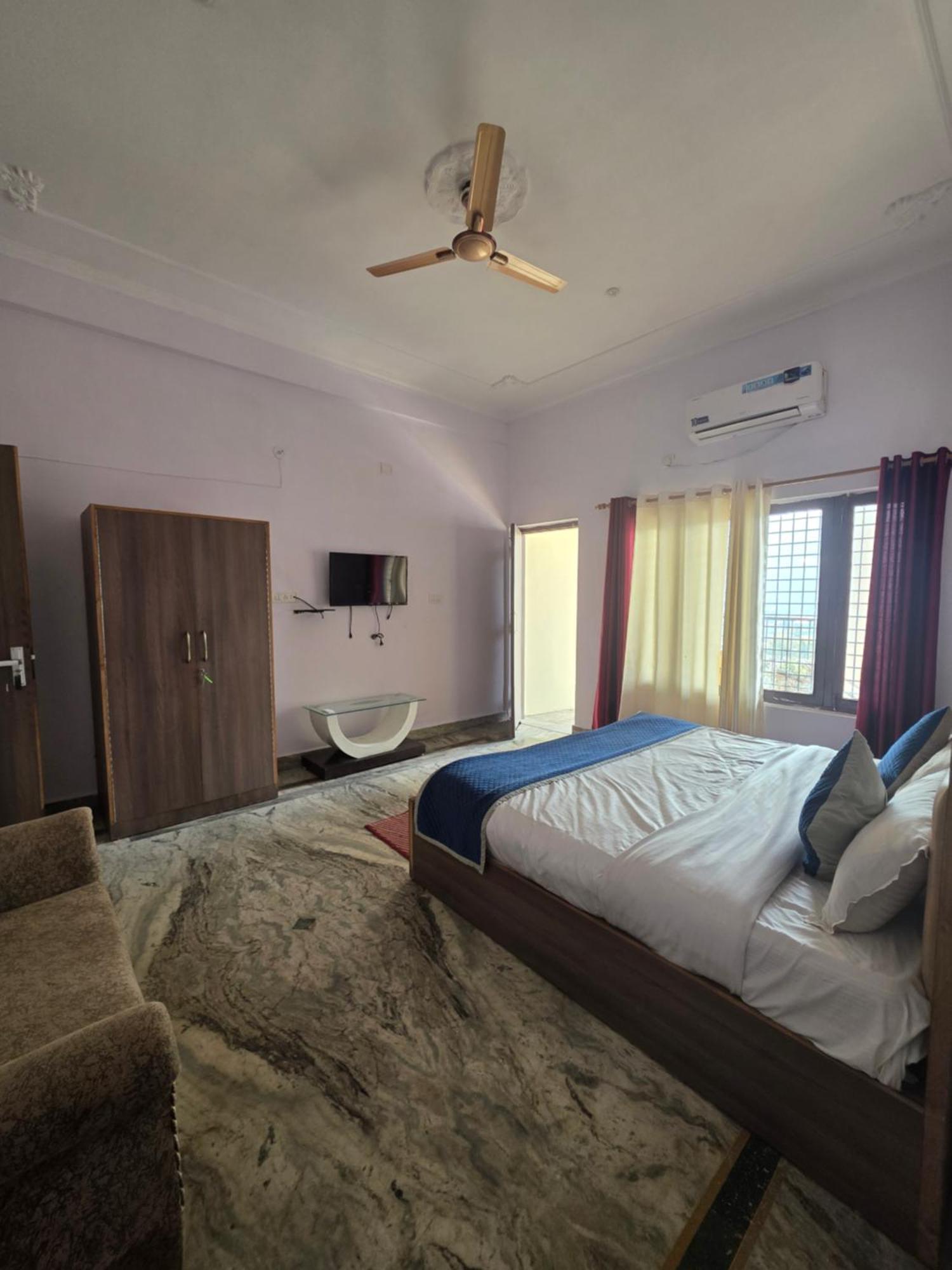 Siddhi Vinayak Hotel And Banquet Bhīm Tāl Extérieur photo